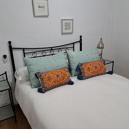 Ole Triana Apartment Seville Luaran gambar